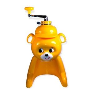 TIGER CORPORATION Ice Shaver Kyoro Chan Bear yellow ABF-100 Retro RARE